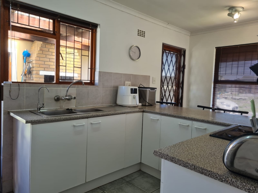 3 Bedroom Property for Sale in Windsor Park Estate Western Cape